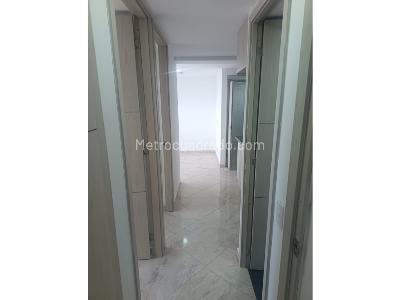 Apartamento de 3 alcobas en arriendo en Robledo Pajarito, Medellín, 50 m² · foto 15 de 20