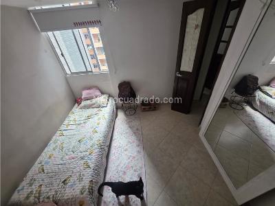 Apartamento de 3 alcobas en venta en Chagualo, Medellín, 54 m² · foto 11 de 16