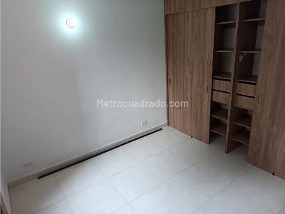 Apartamento de 3 alcobas en arriendo en Robledo Pajarito, Medellín, 55 m² · foto 19 de 20