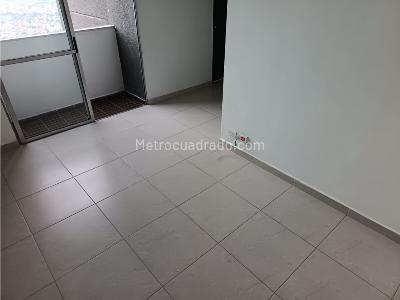Apartamento de 3 alcobas en arriendo en Robledo Pajarito, Medellín, 55 m² · foto 2 de 20