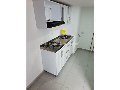 Apartamento de 3 alcobas en arriendo en Robledo Pajarito, Medellín, 55 m² · foto 8 de 20