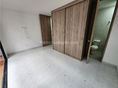 Apartaestudio en arriendo en Santa Lucia, Medellín, 46 m² · foto 11 de 13