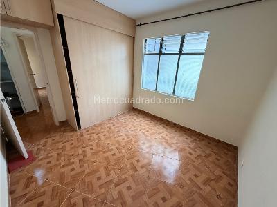Casa de 5 alcobas en arriendo en Cristo Rey, Medellín, 150 m² · foto 6 de 13