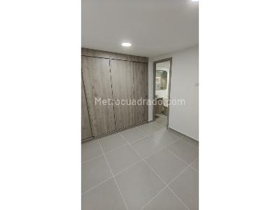 Apartamento de 3 alcobas en arriendo en Robledo Pajarito, Medellín, 55 m² · foto 12 de 16