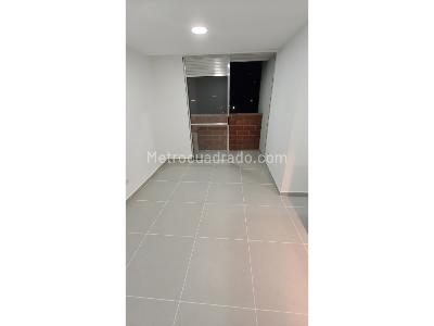Apartamento de 3 alcobas en arriendo en Robledo Pajarito, Medellín, 55 m² · foto 2 de 16