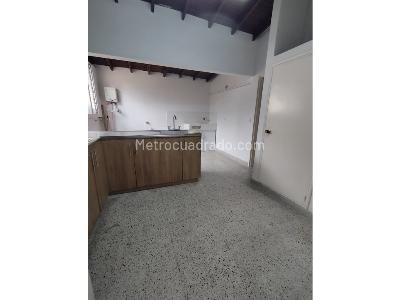 Casa de 5 alcobas en arriendo en Cristobal, Medellín, 170 m² · foto 2 de 20