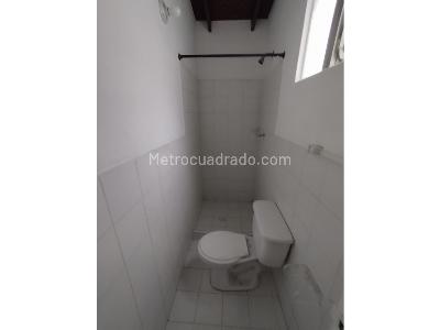 Casa de 5 alcobas en arriendo en Cristobal, Medellín, 170 m² · foto 6 de 20