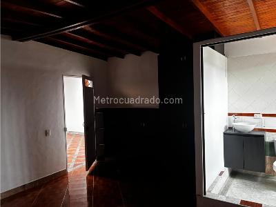 Casa de 4 alcobas en venta en Envigado, Envigado, 130 m² · foto 19 de 20