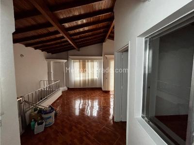 Casa de 4 alcobas en venta en Envigado, Envigado, 130 m² · foto 5 de 20