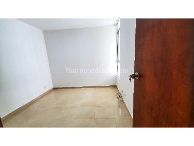 Apartamento de 2 alcobas en arriendo en Calasanz, Medellín, 54 m² · foto 10 de 14