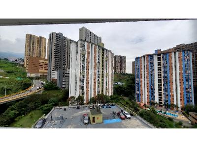Apartamento de 2 alcobas en arriendo en Calasanz, Medellín, 54 m² · foto 6 de 14