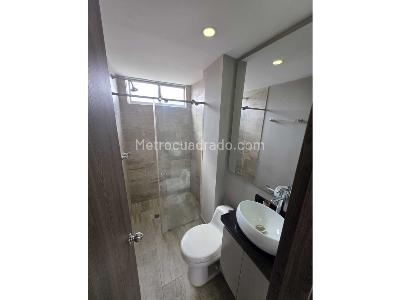 Apartamento de 2 alcobas en arriendo en La América, Medellín, 64 m² · foto 12 de 16