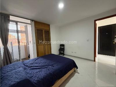 Apartaestudio en arriendo en La Castellana, Medellín, 45 m² · foto 5 de 12