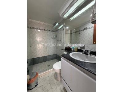 Apartaestudio en arriendo en La Castellana, Medellín, 45 m² · foto 6 de 12