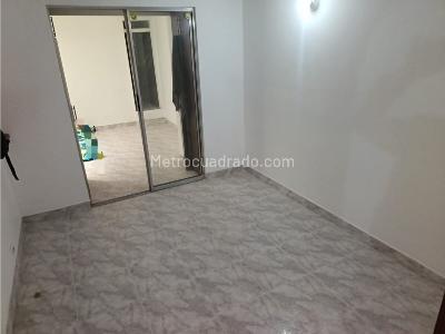 Apartamento de 2 alcobas en arriendo en Palenque, Medellín, 70 m² · foto 4 de 17