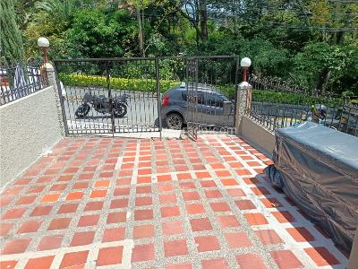 Apartamento de 2 alcobas en arriendo en Palenque, Medellín, 70 m² · foto 5 de 17