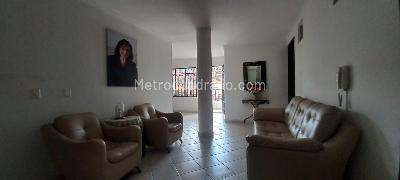 Casa de 5 alcobas en venta en Provenza, Bucaramanga, 419 m² · foto 18 de 18