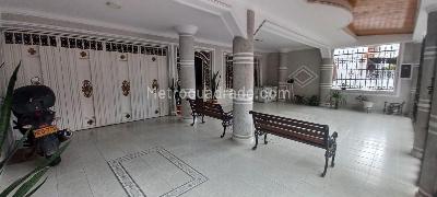 Casa de 5 alcobas en venta en Provenza, Bucaramanga, 419 m² · foto 2 de 18
