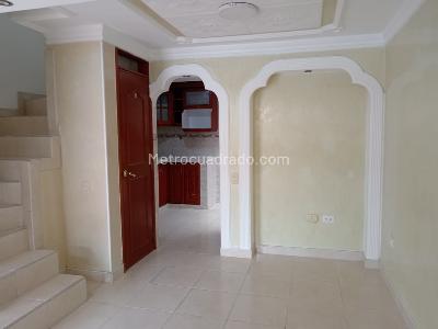 Casa de 3 alcobas en arriendo en Villas De San Valenton, Bucaramanga, 90 m² · foto 2 de 20