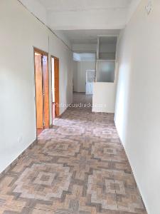 Casa de 5 alcobas en venta en Los Alcazares, Bogotá, 320 m² · foto 3 de 12