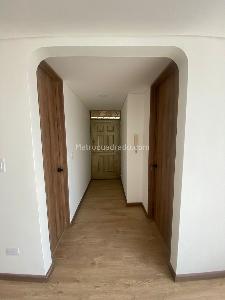 Apartaestudio en venta en La Reliquia, Bogotá, 12 m² · foto 3 de 19
