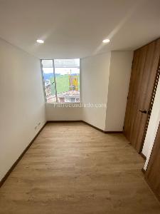 Apartaestudio en venta en La Reliquia, Bogotá, 12 m² · foto 6 de 19