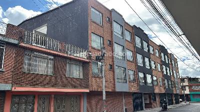 Apartaestudio en venta en La Reliquia, Bogotá, 12 m² · foto 2 de 19