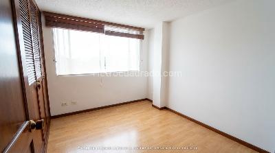 Apartamento de 3 alcobas en venta en Cedritos Cedro Golf, Bogotá, 109 m² · foto 9 de 20