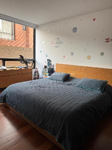 Apartamento de 3 alcobas en venta en Chico Reservado, Bogotá, 240 m² · foto 3 de 15