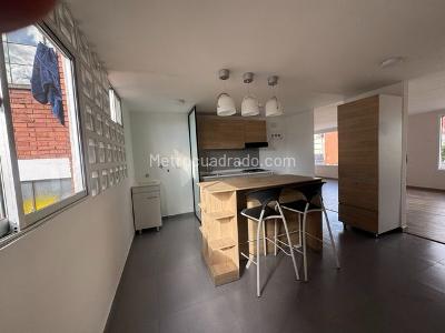 Apartamento de 2 alcobas en venta en Chapinero, Bogotá, 90 m² · foto 11 de 16