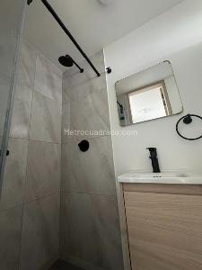 Apartamento de 2 alcobas en venta en Chapinero, Bogotá, 90 m² · foto 10 de 16