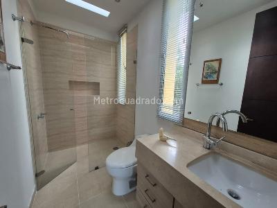 Casa de 4 alcobas en venta en El Eden, Armenia, 529 m² · foto 12 de 20