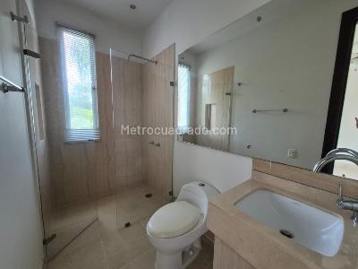 Casa de 4 alcobas en venta en El Eden, Armenia, 529 m² · foto 14 de 20