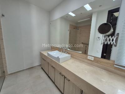Casa de 4 alcobas en venta en El Eden, Armenia, 529 m² · foto 17 de 20
