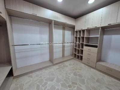 Casa de 4 alcobas en venta en El Eden, Armenia, 529 m² · foto 18 de 20