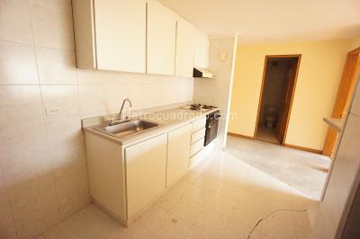 Apartaestudio en venta en La Porciuncula, Bogotá, 41 m² · foto 5 de 12