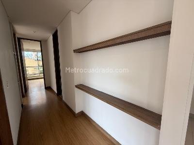 Apartamento de 3 alcobas en arriendo en Bella Suiza, Bogotá, 90 m² · foto 5 de 20