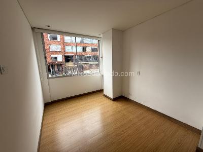 Apartamento de 3 alcobas en arriendo en Bella Suiza, Bogotá, 90 m² · foto 8 de 20