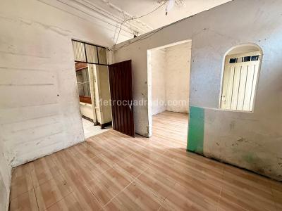 Casa de 5 alcobas en venta en El Vergel, Bogotá, 164 m² · foto 4 de 20