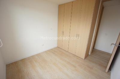 Apartamento de 2 alcobas en arriendo en Hayuelos, Bogotá, 52 m² · foto 14 de 18