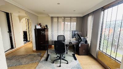 Apartamento de 3 alcobas en venta en Sauzalito, Bogotá, 112 m² · foto 2 de 20