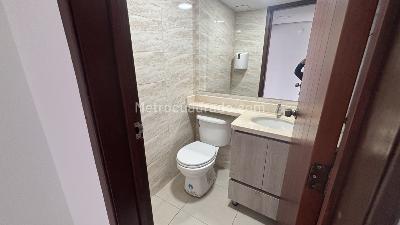 Casa de 5 alcobas en arriendo en La Castellana, Bogotá, 420 m² · foto 19 de 20