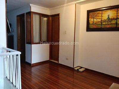 Casa en venta en Santa Isabel, Bogotá · foto 8 de 20
