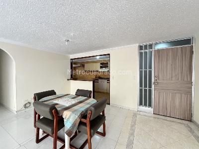 Apartamento de 4 alcobas en venta en Nicolas De Federman, Bogotá, 94 m² · foto 2 de 20