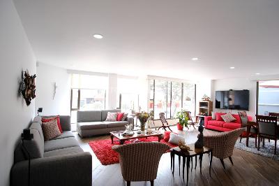 Apartamento de 2 alcobas en venta en Santa Bibiana, Bogotá, 141 m² · foto 4 de 13
