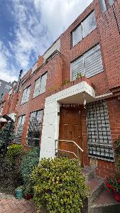 Casa de 3 alcobas en venta en Quinta Paredes, Bogotá, 124 m² · foto 1 de 19