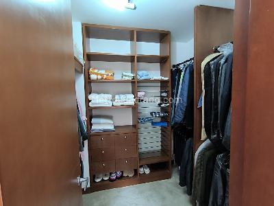 Apartamento de 3 alcobas en venta en Balcon De Lindaraja, Bogotá, 193 m² · foto 11 de 20