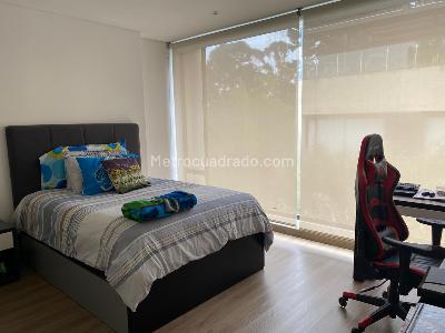 Casa de 5 alcobas en venta en Camino Del Bosque Reserva Residencial Cerros De Suba, Bogotá, 402 m² · foto 15 de 20