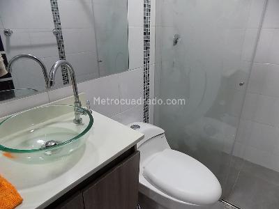 Casa de 5 alcobas en venta en Bosques De Mariana, Bogotá, 261 m² · foto 16 de 20