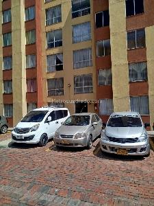 Apartamento en venta en Engativa, Bogotá · foto 2 de 16